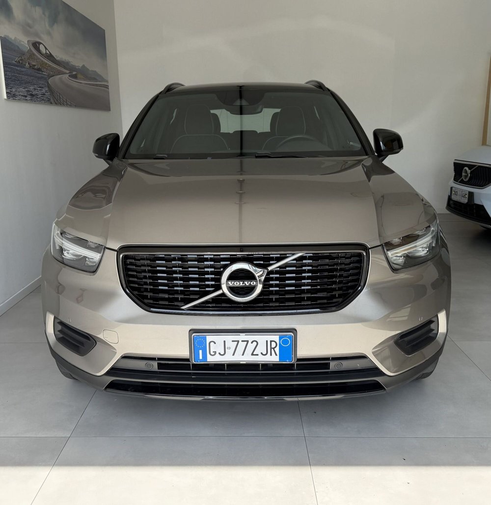 Volvo XC40 usata a Parma (2)