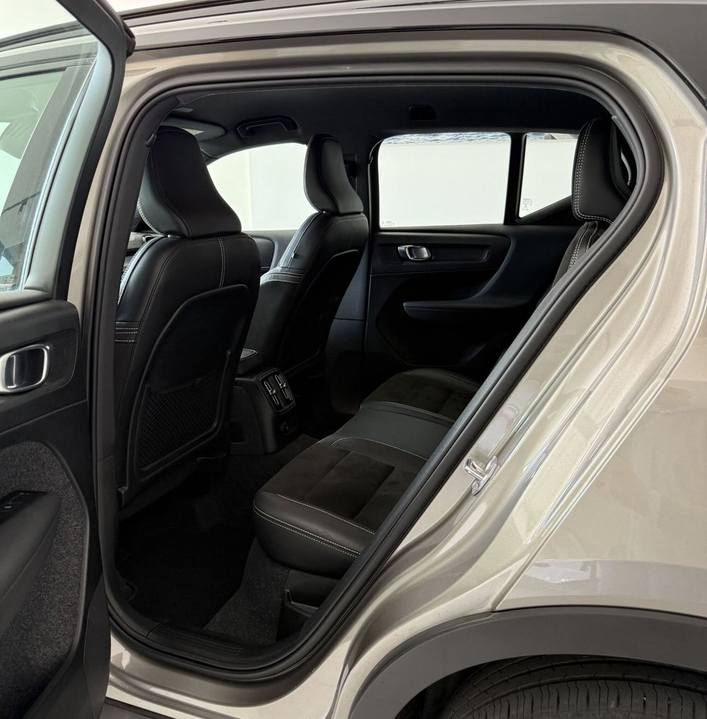 Volvo XC40 usata a Parma (6)