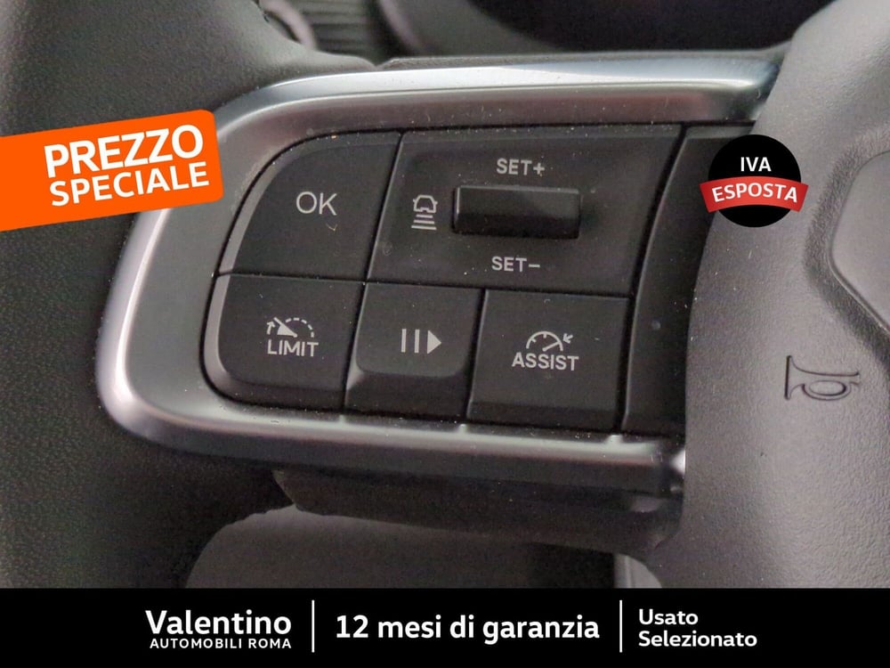 Jeep Avenger usata a Roma (15)