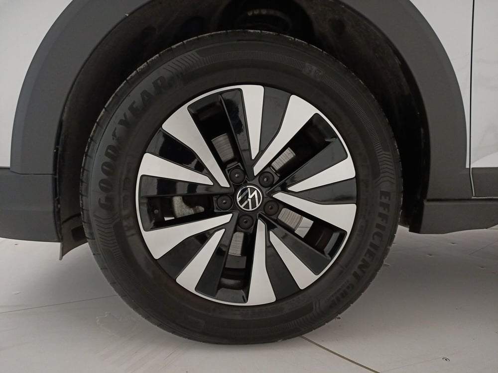 Volkswagen Taigo usata a Lecce (13)