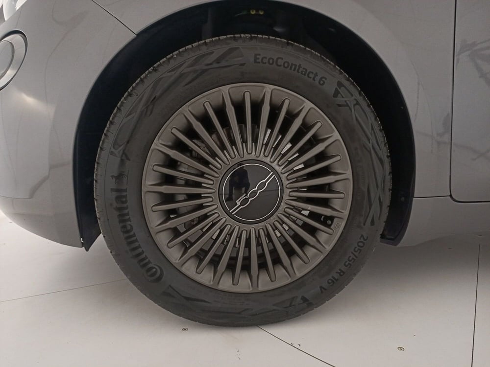 Fiat 500e usata a Barletta-Andria-Trani (14)
