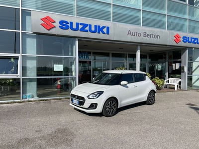 Suzuki Swift 1.2 Hybrid Easy Top del 2023 usata a Creazzo