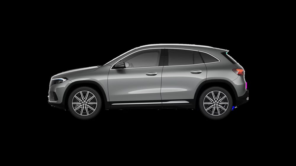 Mercedes-Benz EQA nuova a Milano (2)