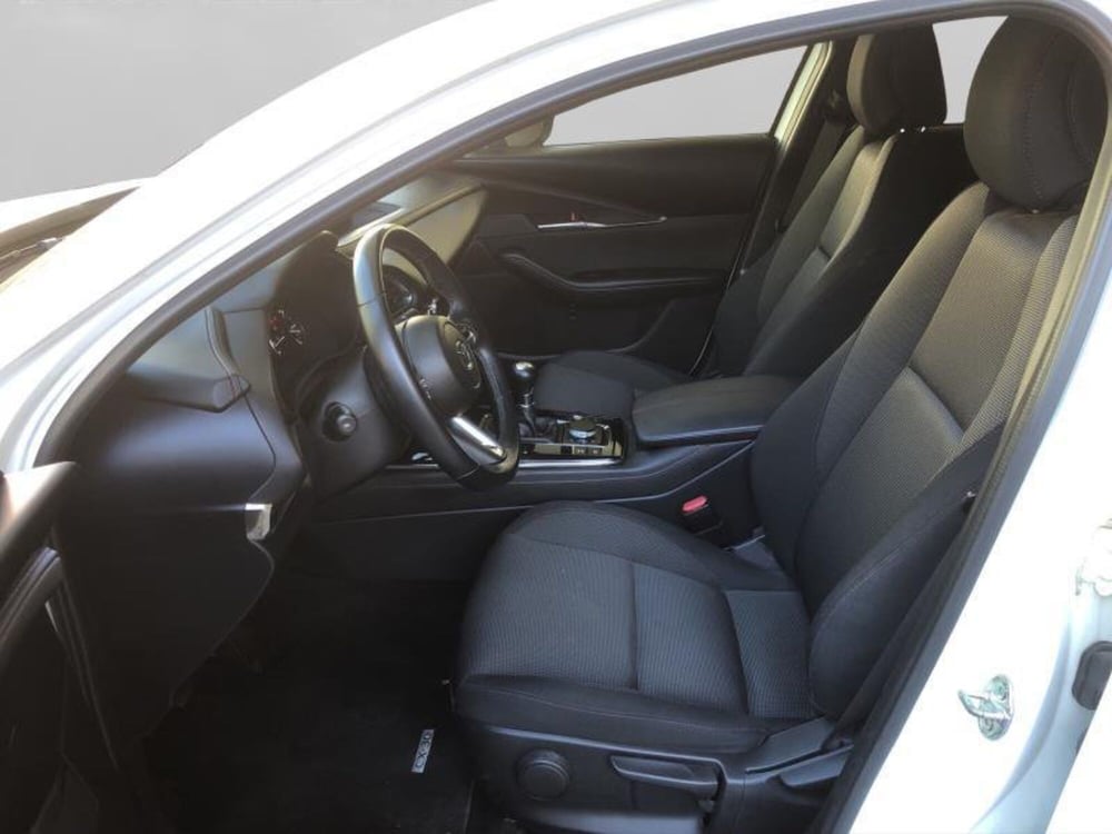 Mazda CX-30 usata a Genova (9)