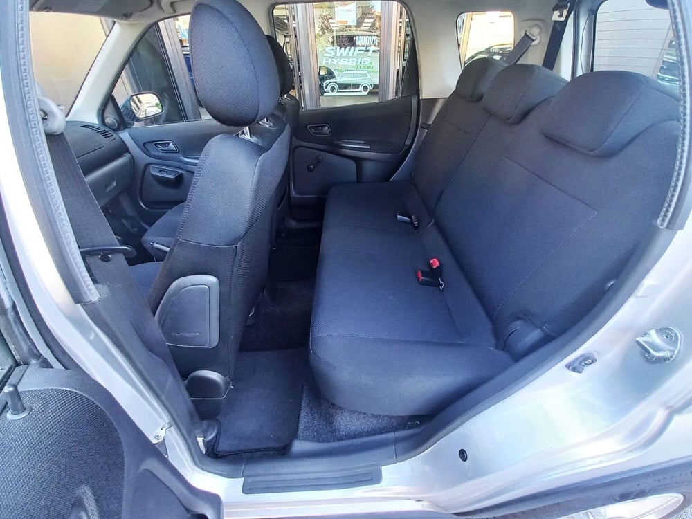 Suzuki Ignis usata a Milano (11)
