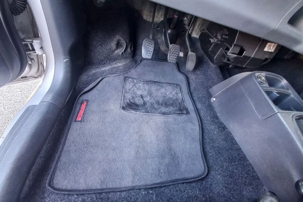 Suzuki Ignis usata a Milano (13)