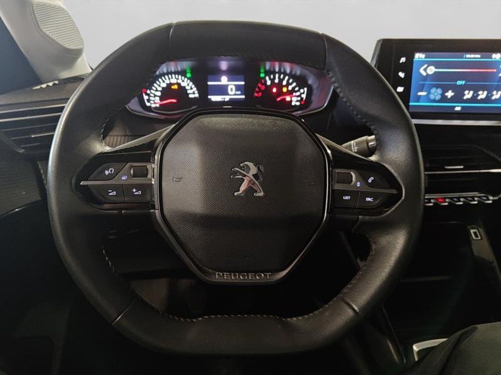 Peugeot 208 usata a Genova (14)