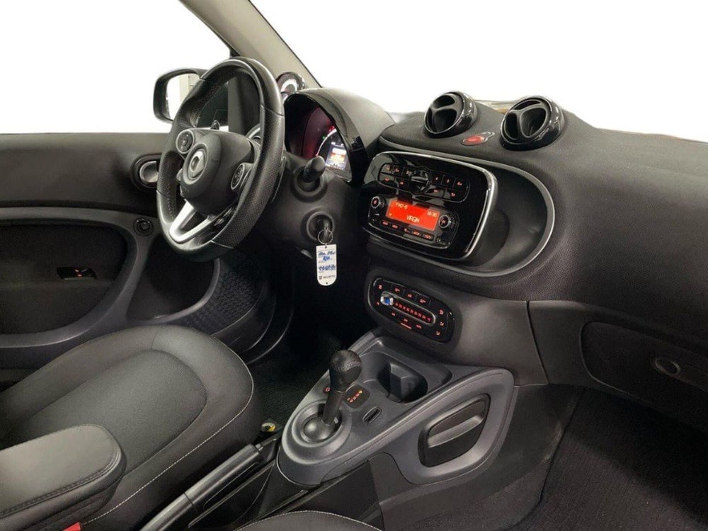 smart Fortwo usata a Rimini (12)