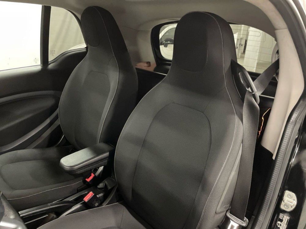 smart Fortwo usata a Rimini (13)