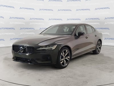 Volvo S60 B4 automatico Plus Dark del 2024 usata a Como