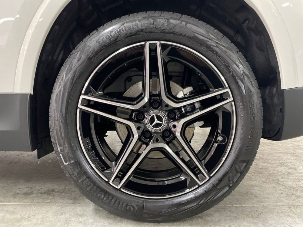 Mercedes-Benz GLA SUV nuova a Macerata (8)