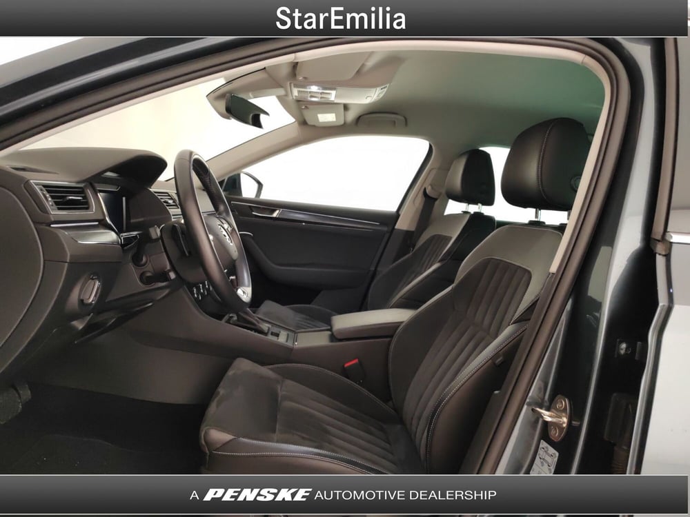 Skoda Superb Station Wagon usata a Bologna (10)