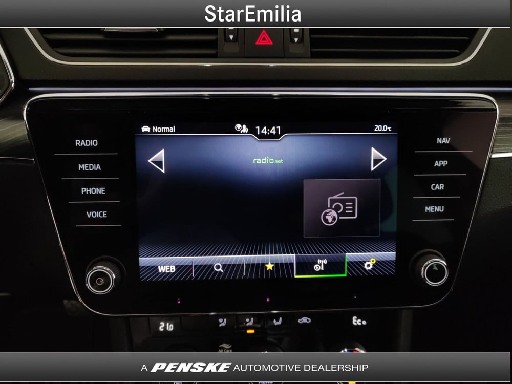 Skoda Superb Station Wagon usata a Bologna (19)