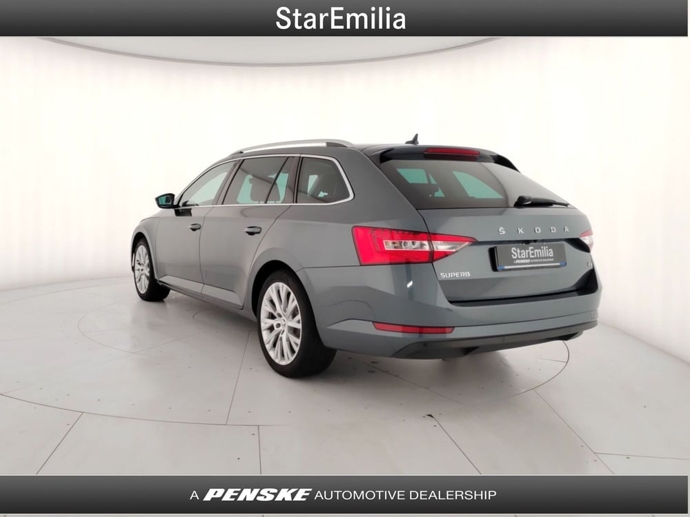 Skoda Superb Station Wagon usata a Bologna (3)