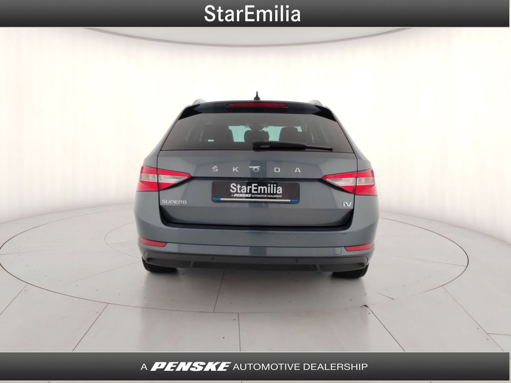 Skoda Superb Station Wagon usata a Bologna (4)
