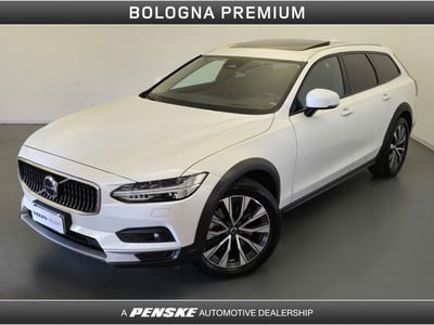Volvo V90 Cross Country 2.0 b4 Ultimate awd auto del 2023 usata a Casalecchio di Reno