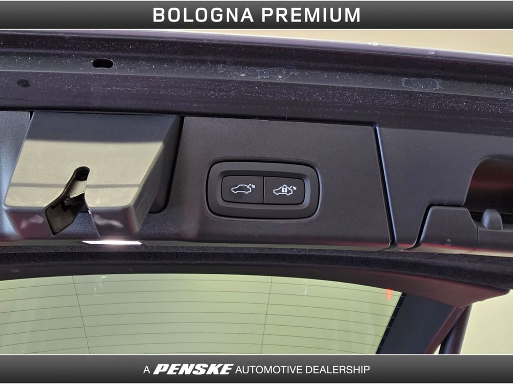 Volvo V90 Cross Country usata a Bologna (10)