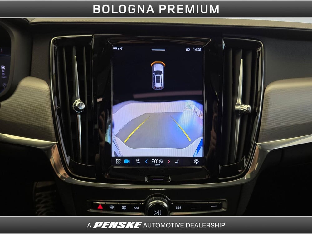 Volvo V90 Cross Country usata a Bologna (13)