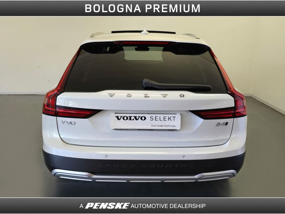 Volvo V90 Cross Country usata a Bologna (8)