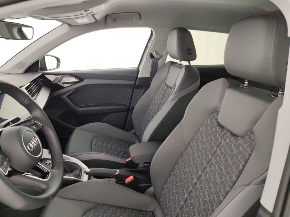 Audi A1 allstreet usata a Massa-Carrara (9)