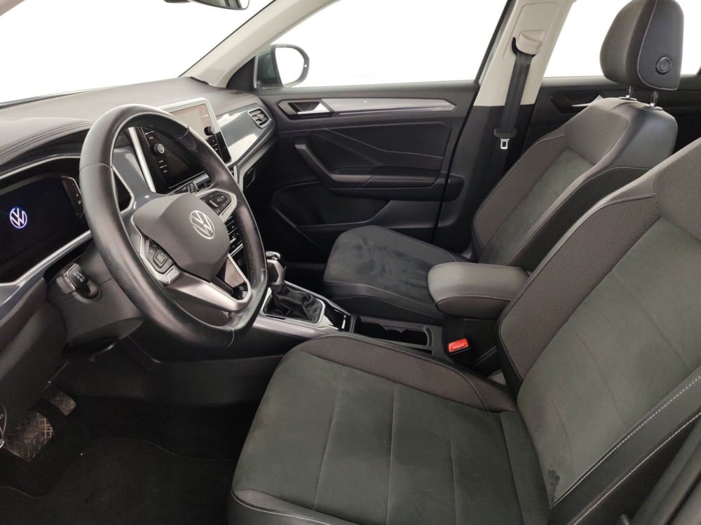 Volkswagen T-Roc usata a Massa-Carrara (7)