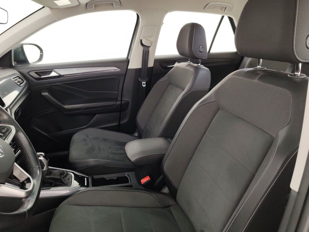 Volkswagen T-Roc usata a Massa-Carrara (9)