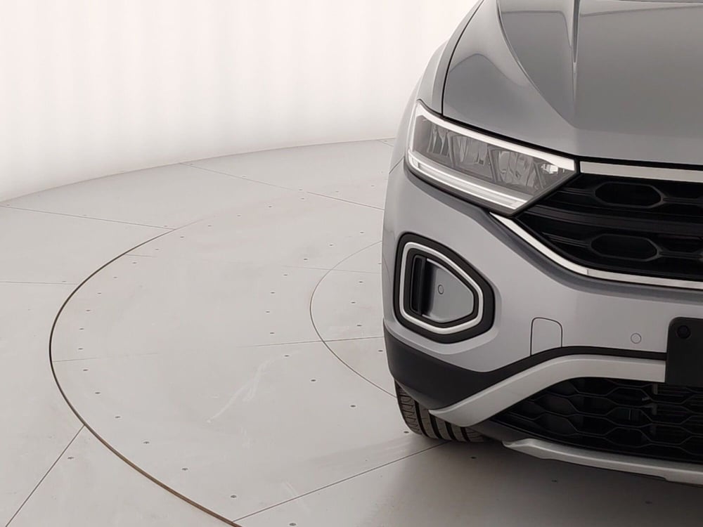 Volkswagen T-Roc usata a Massa-Carrara (5)