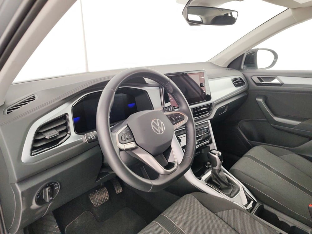Volkswagen T-Roc usata a Massa-Carrara (8)