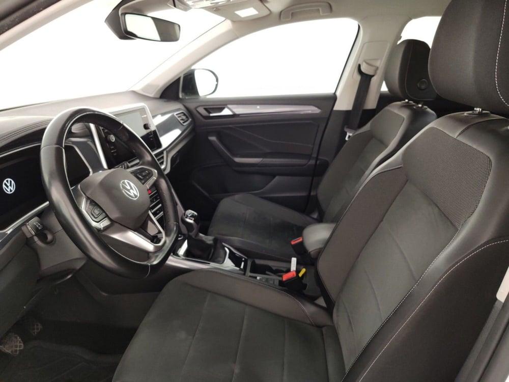 Volkswagen T-Roc usata a Massa-Carrara (7)