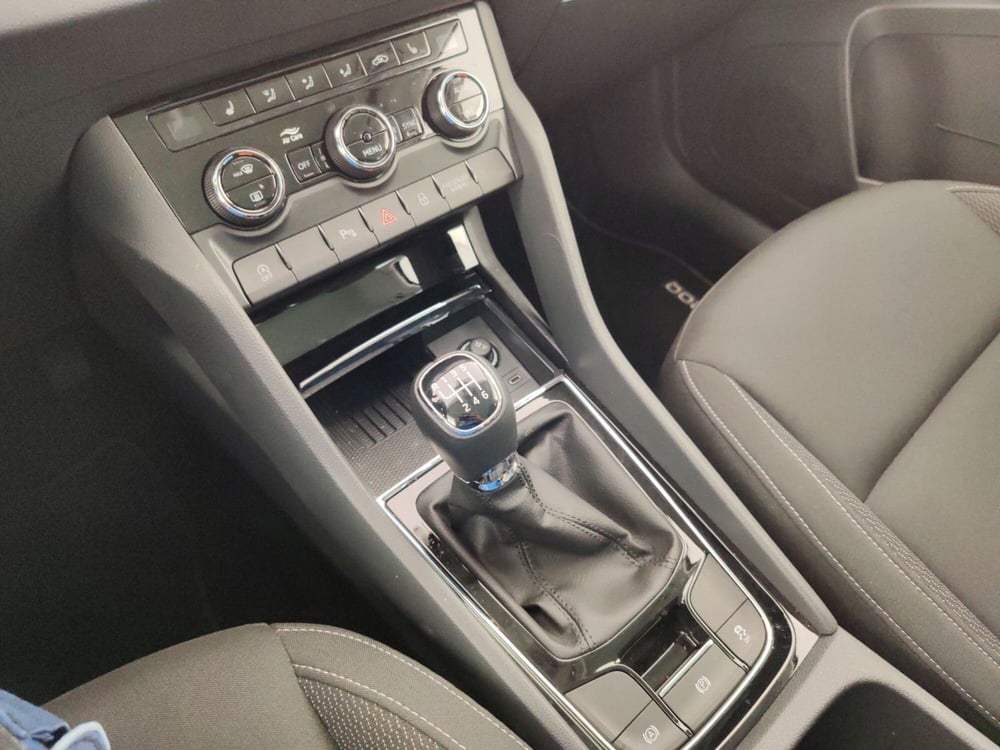 Skoda Karoq usata a Massa-Carrara (11)