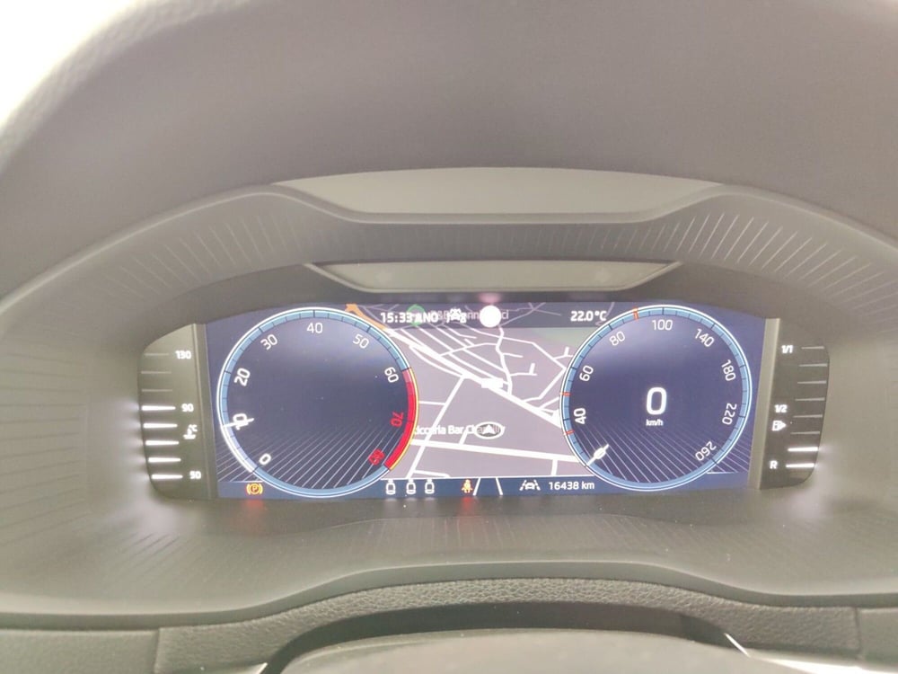Skoda Karoq usata a Massa-Carrara (15)