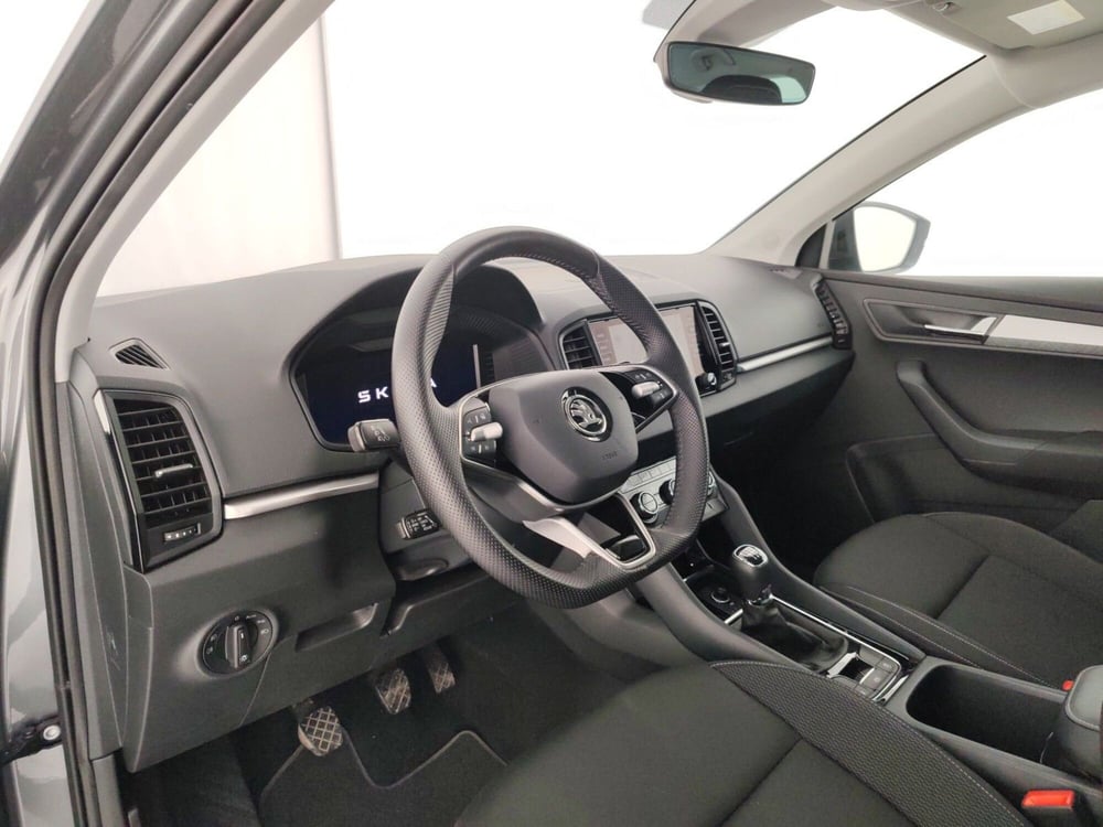 Skoda Karoq usata a Massa-Carrara (8)