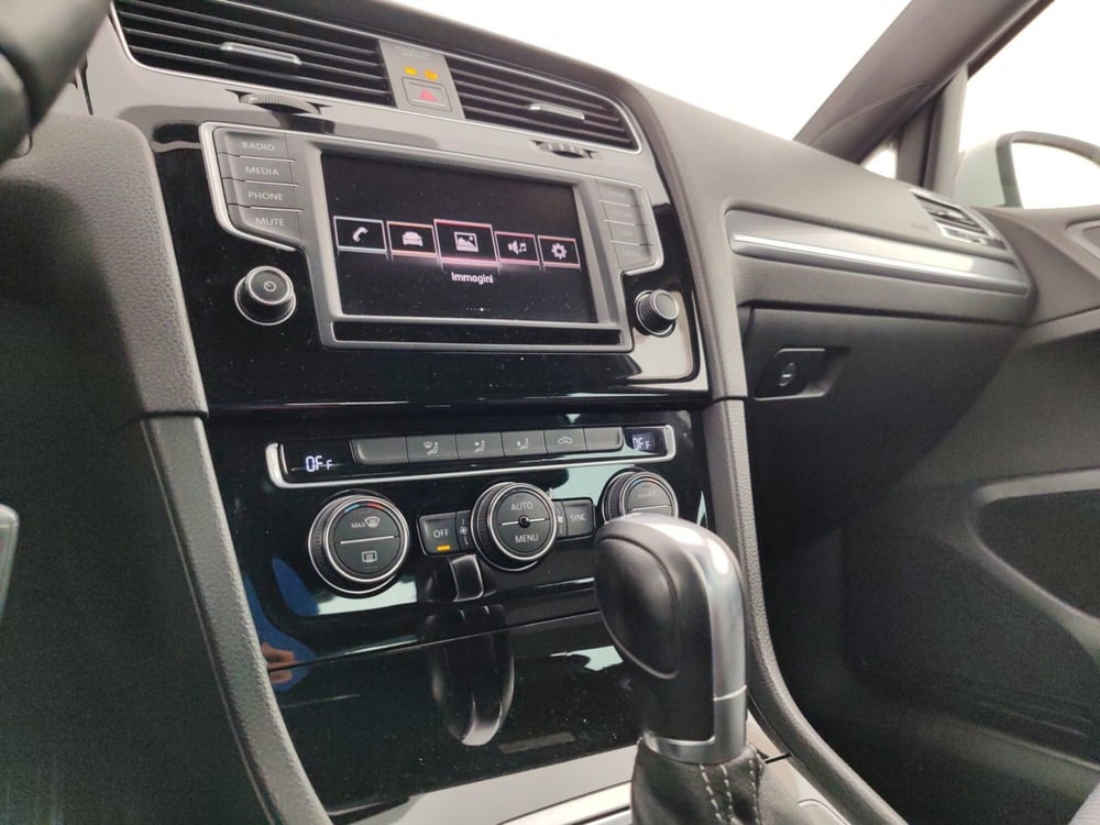 Volkswagen Golf usata a Massa-Carrara (12)