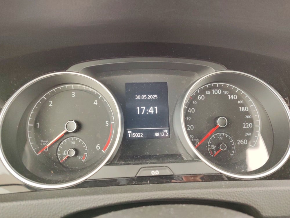 Volkswagen Golf usata a Massa-Carrara (14)