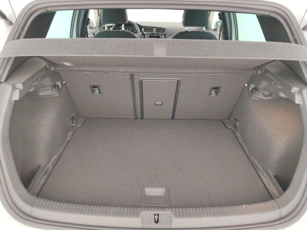 Volkswagen Golf usata a Massa-Carrara (15)
