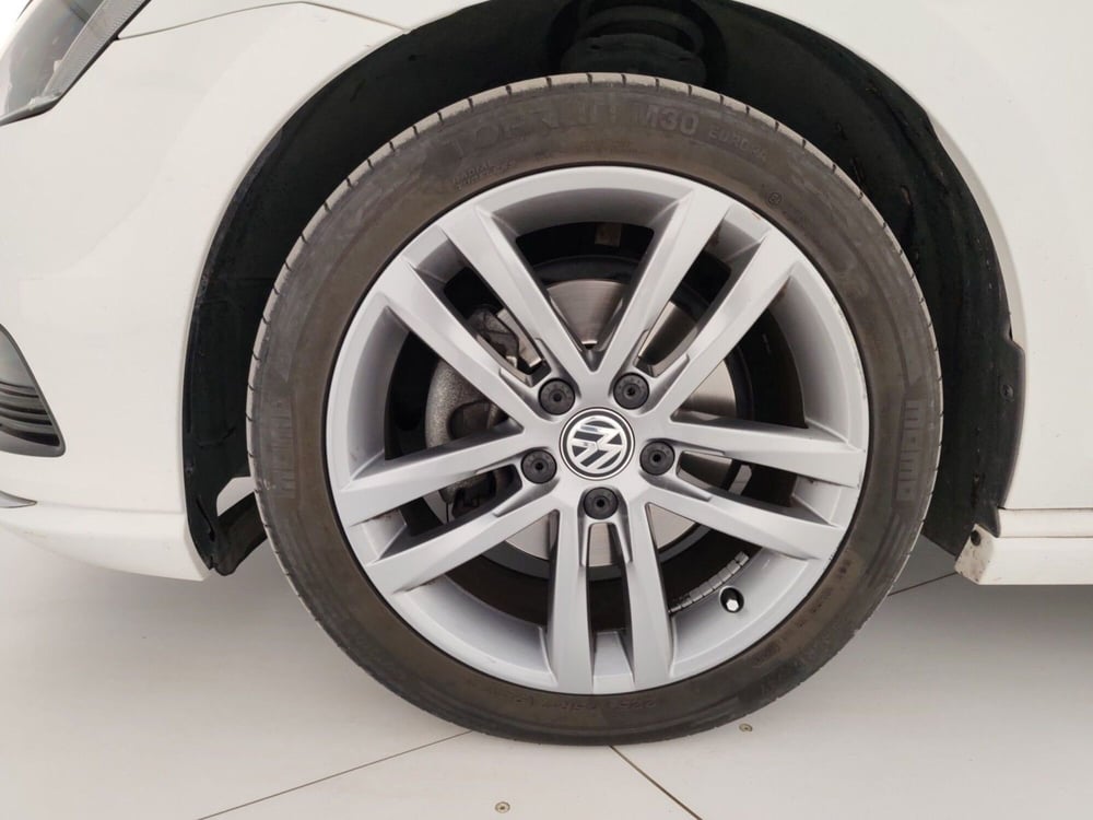 Volkswagen Golf usata a Massa-Carrara (6)