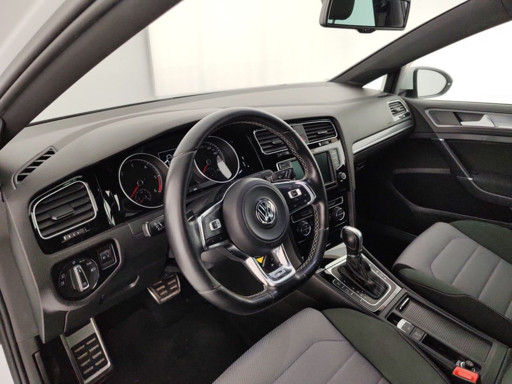 Volkswagen Golf usata a Massa-Carrara (8)