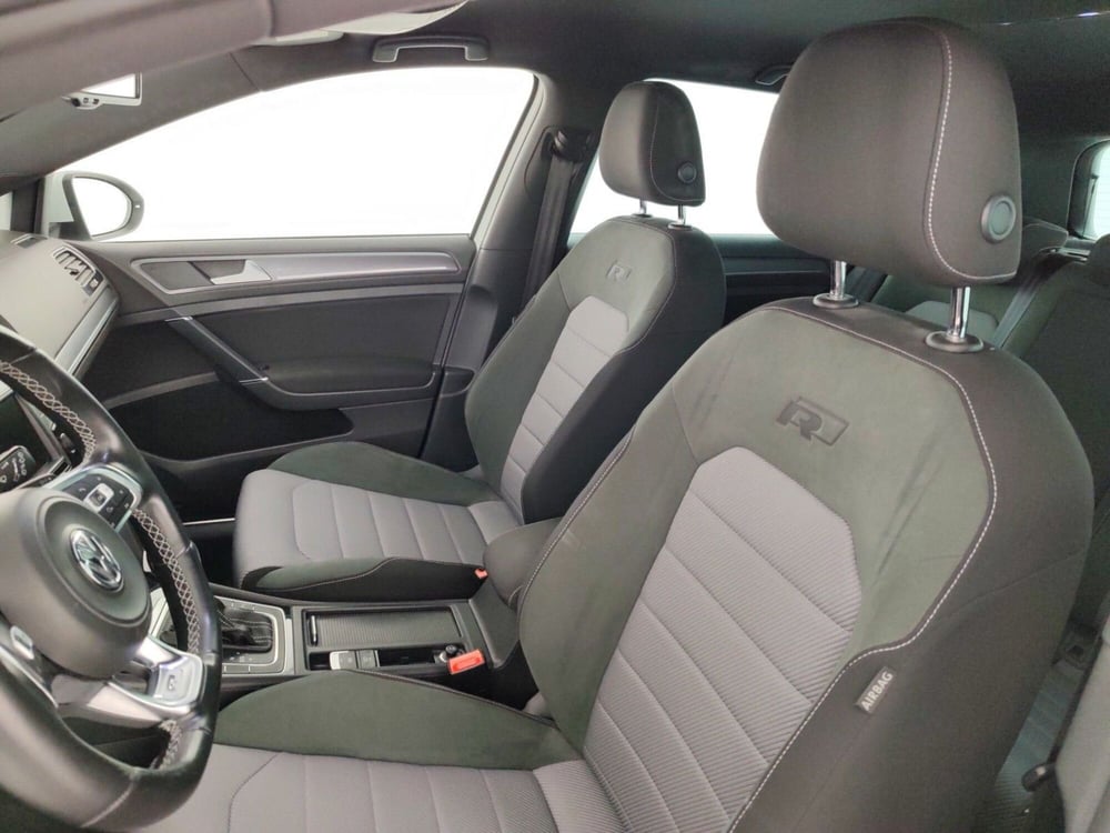 Volkswagen Golf usata a Massa-Carrara (9)