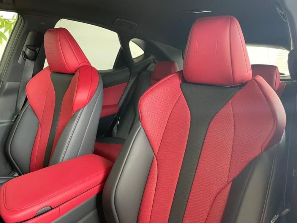 Lexus NX nuova a Perugia (9)