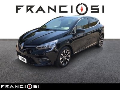 Renault Clio TCe 90 CV 5 porte Intens del 2023 usata a Mirandola