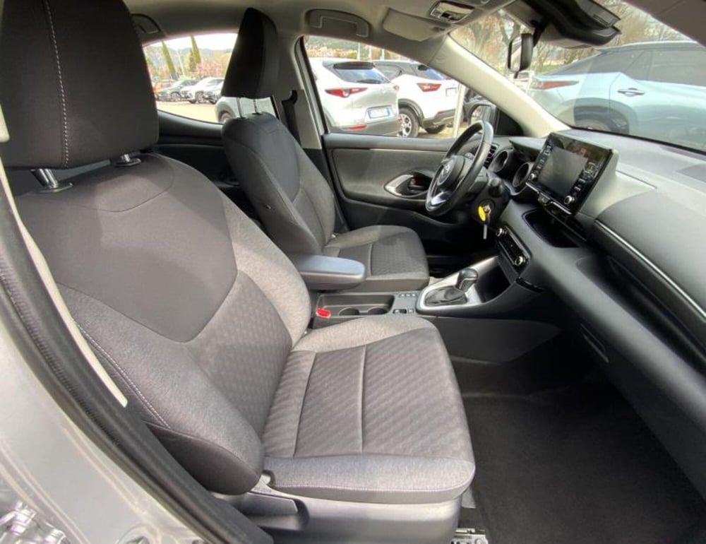 Toyota Yaris usata a Perugia (8)
