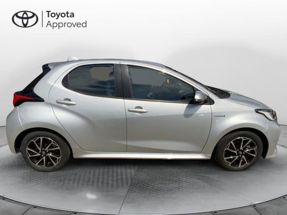 Toyota Yaris usata a Perugia (15)