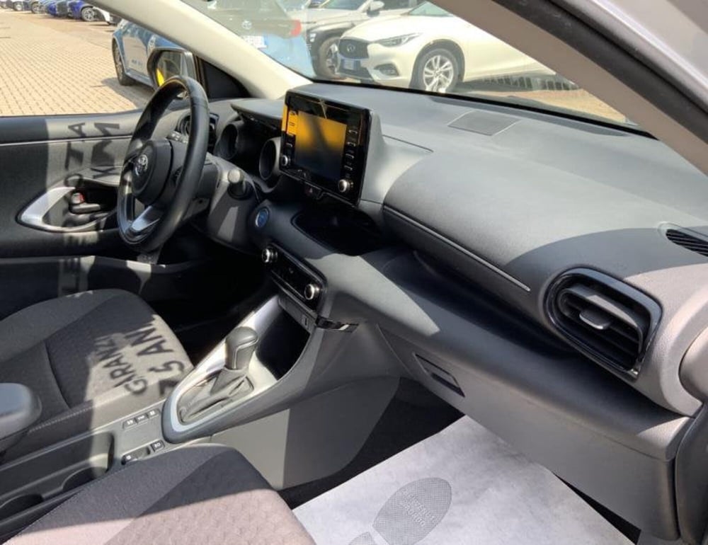 Toyota Yaris usata a Perugia (7)
