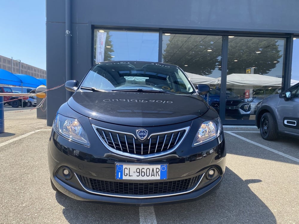 Lancia Ypsilon usata a Modena (4)