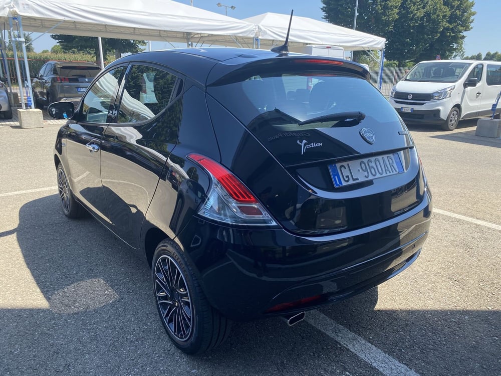Lancia Ypsilon usata a Modena (6)