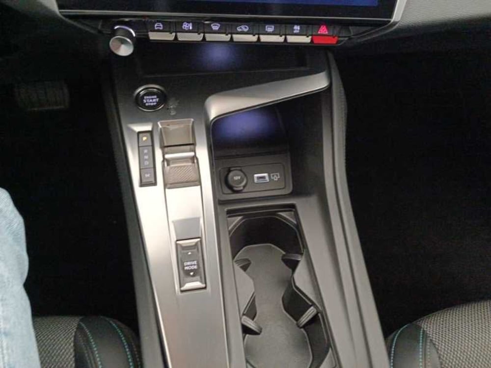 Peugeot 308 SW usata a Treviso (15)