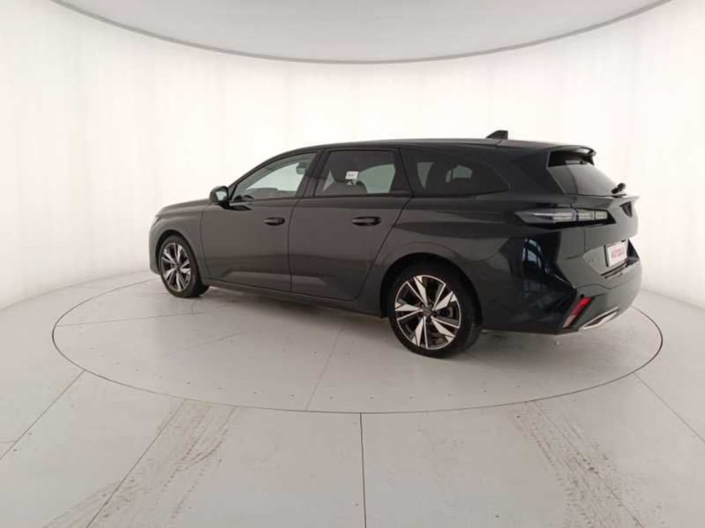 Peugeot 308 SW usata a Treviso (4)