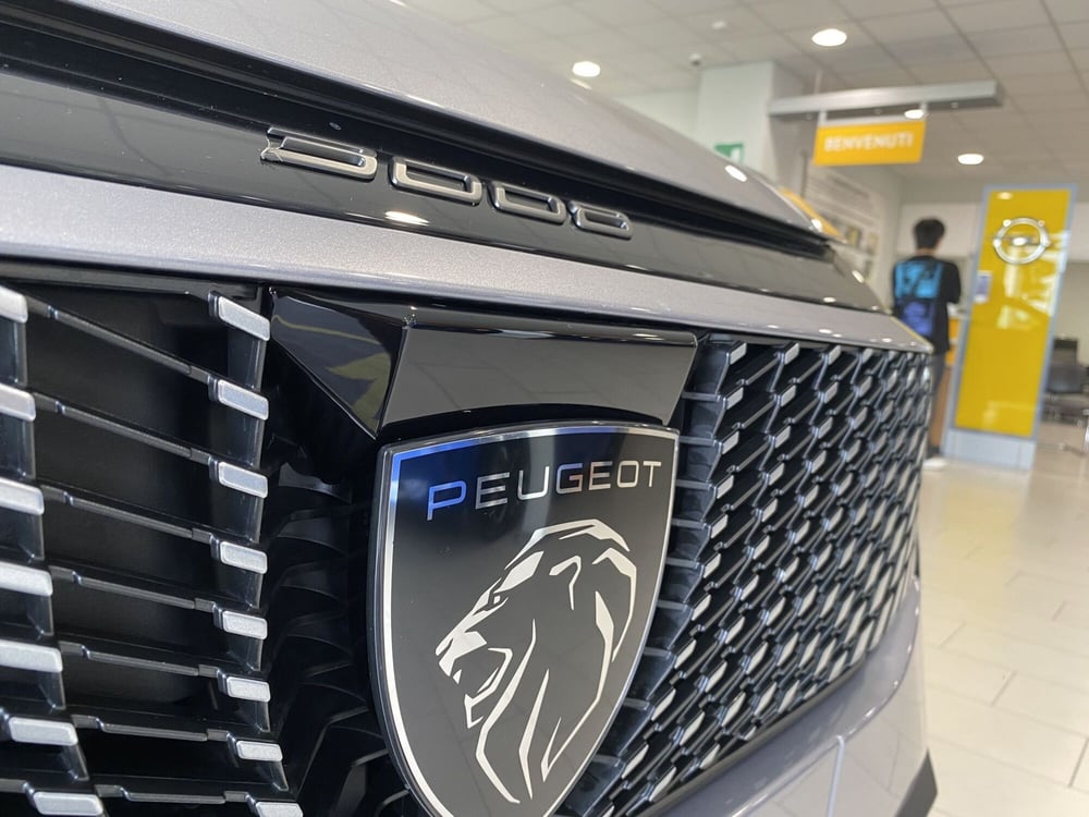 Peugeot 3008 nuova a Modena (13)