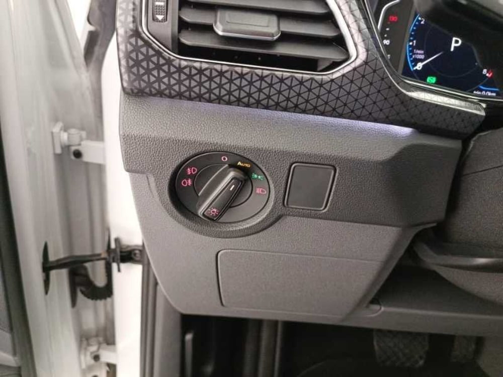 Volkswagen T-Cross usata a Treviso (13)
