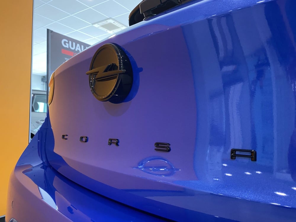 Opel Corsa nuova a Modena (7)
